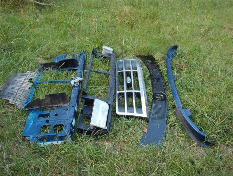 1996 Ford Bronco - SOLD Core support