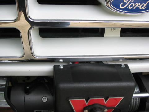 1995 Ford Bronco - closeup of solenoid