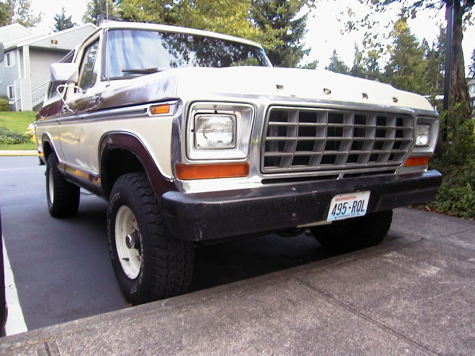 1979 Ford Bronco “Brown”