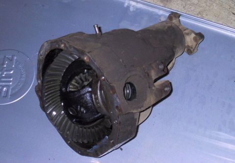 1988 Ford Bronco - Front pumpkin from 83 ttb. possible limited slip in there, waiting form confirmation though. this will soon have 4.56 gears or 4.88 not sur…