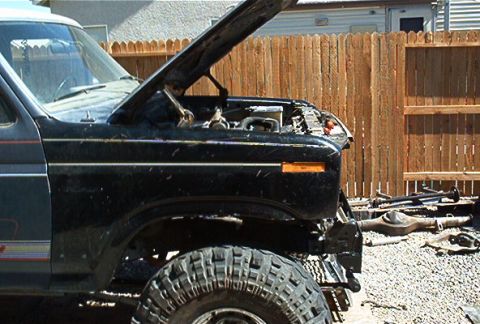 1986 Ford Bronco - Chop chop! Cutting blades are great. :)