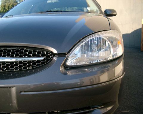 2002 Ford Taurus photo