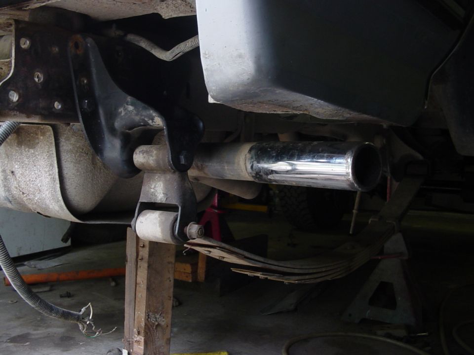 F250 brakets for shackle flip