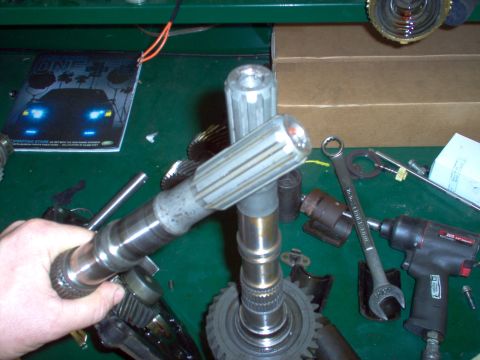 1983 Ford Bronco - This isn't nearly as obvious, but the thin dark lines on the shaft in the foreground are the wear marks.