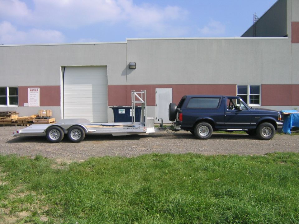 Car trailer empty