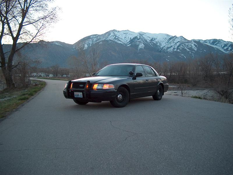 2001 Ford Crown Victoria “P71”