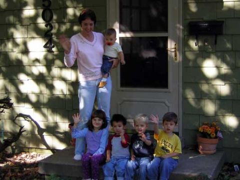 1995 Ford Bronco - Avea and her day care children waving good bye to us Wednesday morning
