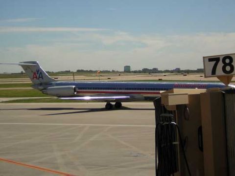 1995 Ford Bronco - Our airplane arriving