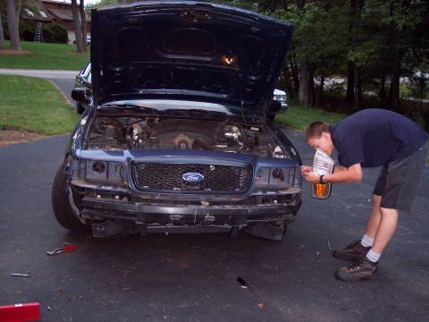 2001 Ford Crown Victoria - Adam, changing that bulb isn't this complicated....really :)