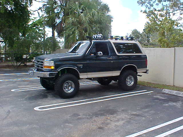 1992 Ford Bronco “bronco9235”