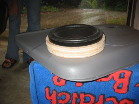 2003 Ford Taurus - speaker and baffles for 2 inch build out