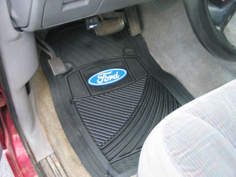 1995 Ford Bronco - New floor mats