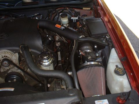 1999 Ford Crown Victoria - Close up of K&N F.I.P.K. Gen. II Intake