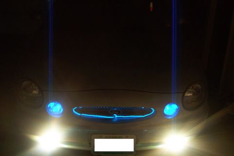 1998 Ford Taurus - the new LED's in the turns, my foglights, and the neon string in the grill.....and yes.... the needs straightening..... that's why it's not…