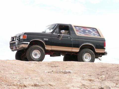 1990 Ford Bronco photo