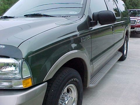 2003 Ford Excursion photo
