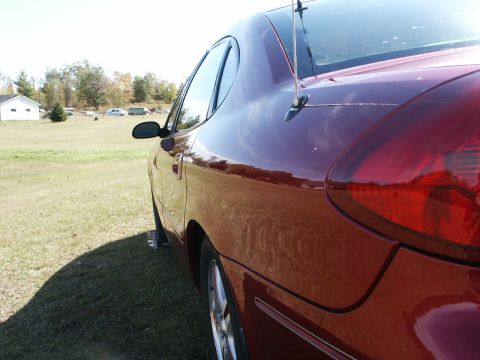 2000 Ford Taurus photo