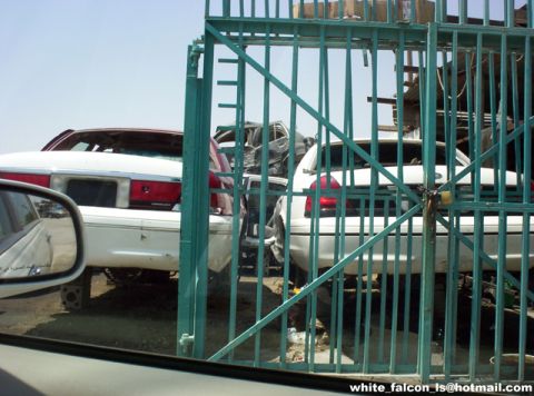 2000 Ford Crown Victoria - Junkyard Trip 1