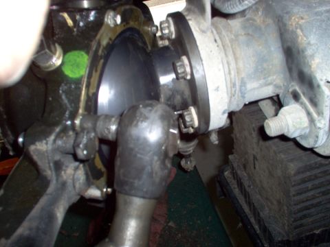 1983 Ford Bronco - Tighten the 8mm screws. The retainer only fits one way.