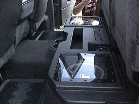 1989 Ford Bronco - Dodge interior