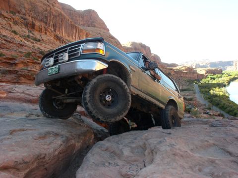 1993 Ford Bronco - dave on devils crack on moab rim