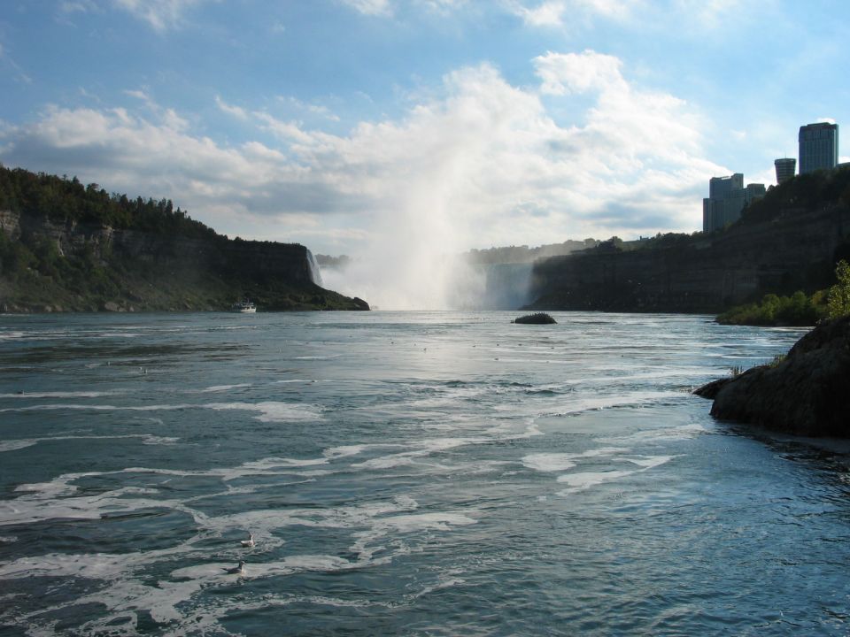 Horseshoe Falls