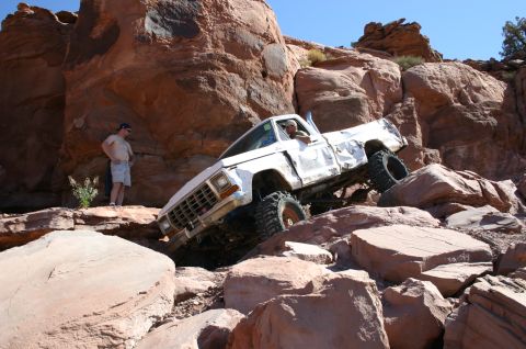 1993 Ford Bronco - cliffhanger