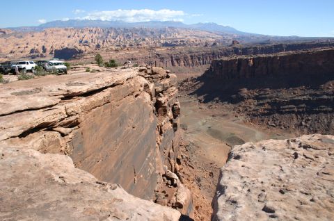 1993 Ford Bronco - view from cliffhanger