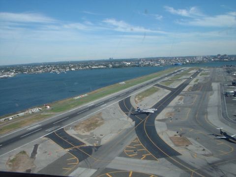 1989 Ford Bronco - Laguardia at 75 feet...