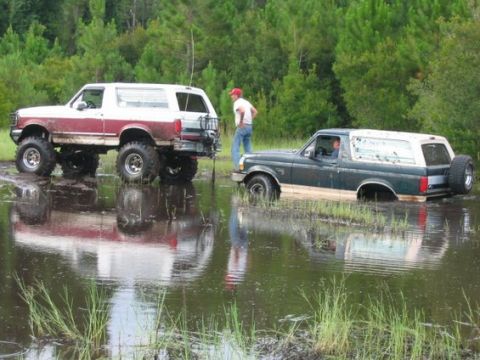 1992 Ford Bronco photo