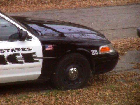 2000 Ford Crown Victoria - Hoffman Estates Police - October 13, 2004 - 08
