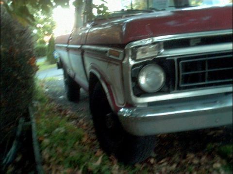 1978 Ford Bronco - This pickup truck's grille and body style suggest a 1970s model, not a 1978 Ford Bronco.