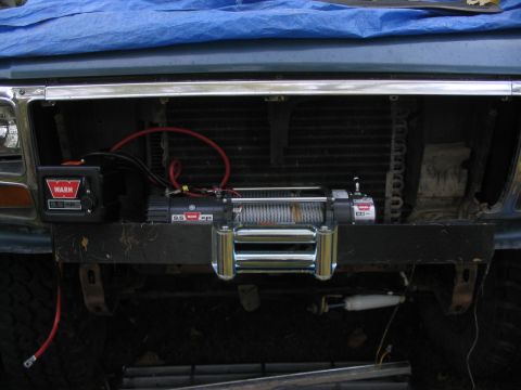1986 Ford Bronco - closer