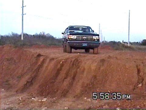1988 Ford Bronco - This truck appears to be a 1992-1996 Ford F-Series, not a 1988 Bronco.