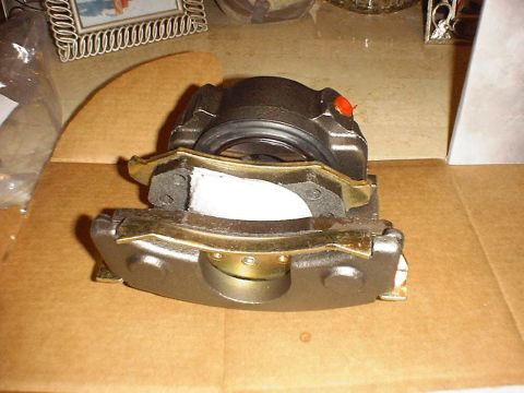 1988 Ford Bronco - Napa United Premium Loaded Calipers