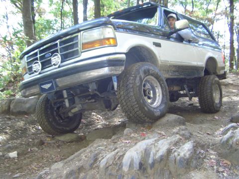 1996 Ford Bronco - This 1996 Ford Bronco is navigating a rocky off-road course.
