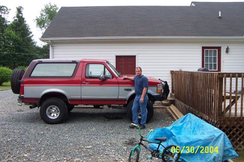 1996 Ford Bronco - 4" BDS lift on 33" Firestone Destination M/Ts