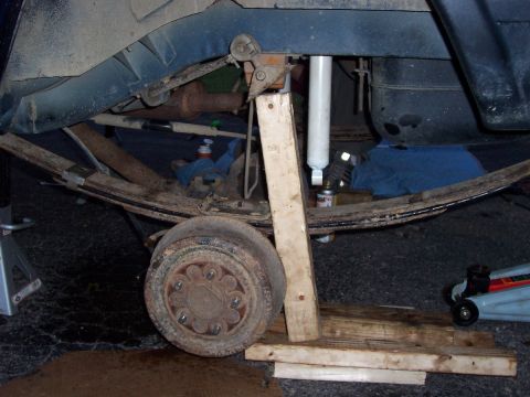 2000 Jeep Cherokee - As you can see, using the right tools always helps