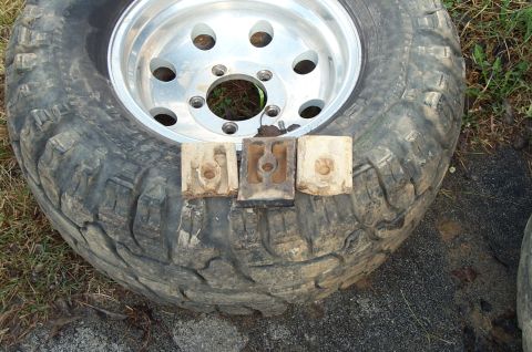 1988 Ford Bronco - 2 busted blocks, and the one in the middle being a good one that I replaced my broken ones with.