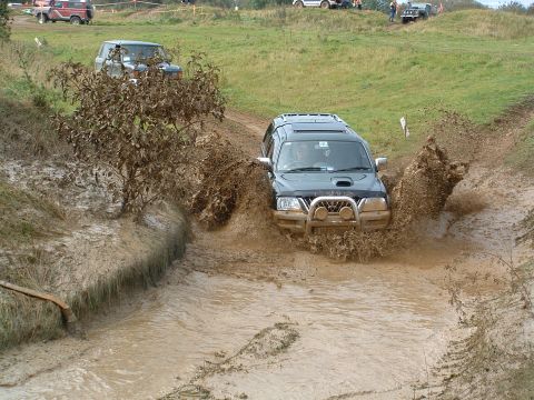 1996 Ford Bronco - Last mudhole splash