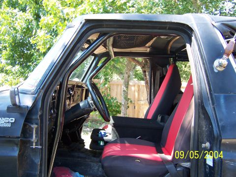 1978 Ford Bronco - jeffs bronco graveyard cage