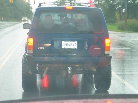 1995 Ford Bronco - Damn that Jeep got big