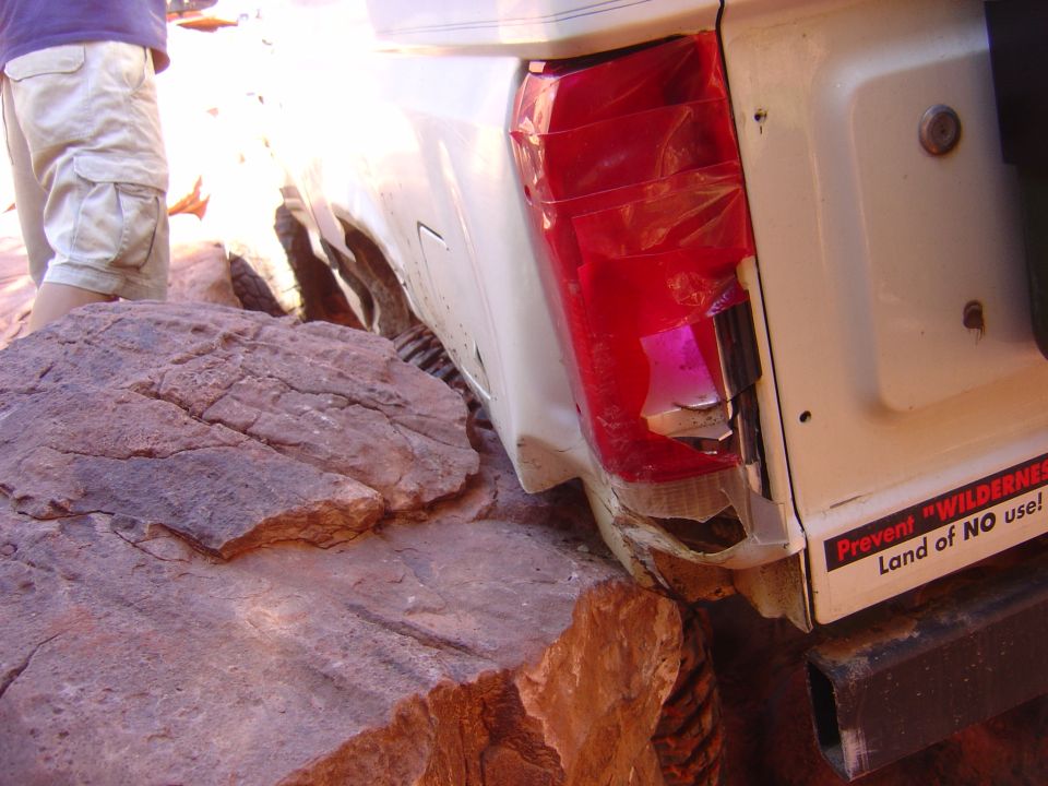 keith knocking out his taillight again