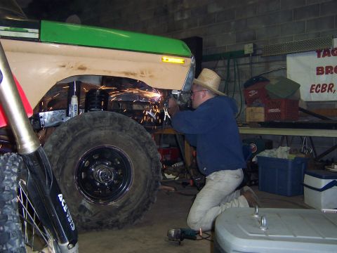 1978 Ford Bronco - Trimmin