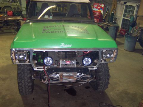 1978 Ford Bronco - trimmed grill