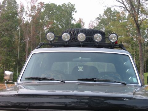 1991 Ford Bronco - Front view of spare tire