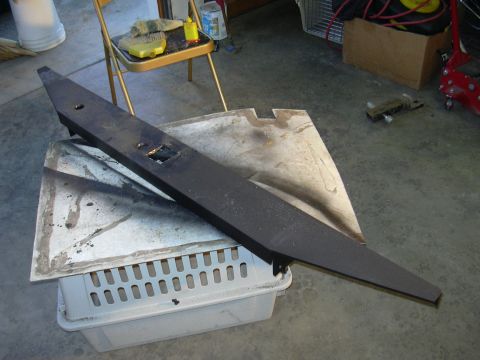 1991 Ford Bronco - Holes for the hitch and license plate lights