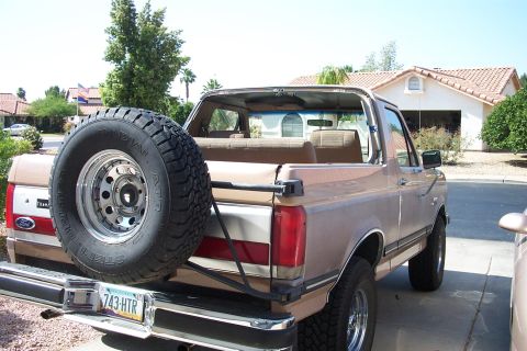 1988 Ford Bronco photo
