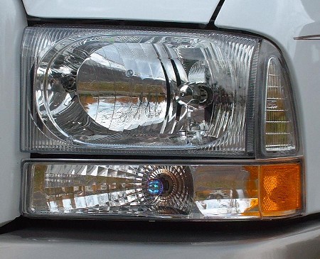 2003 Ford Excursion - Headlight assembly detail on a Ford Excursion.