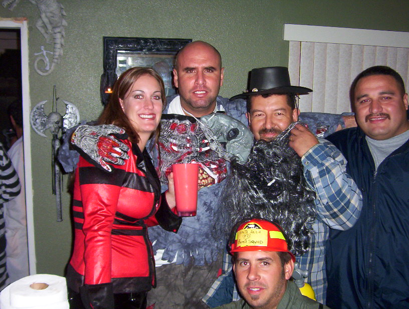 Laura, Joey, Tito, Martin, I forgot the guys name at the bottom... sorry dude!